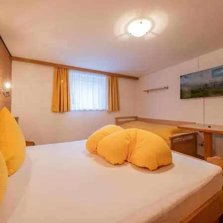 Flat With Sep Entrance On Ground Floor In Neustift Apartment *