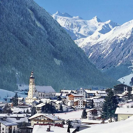 Flat With Sep Entrance On Ground Floor In Neustift Apartment